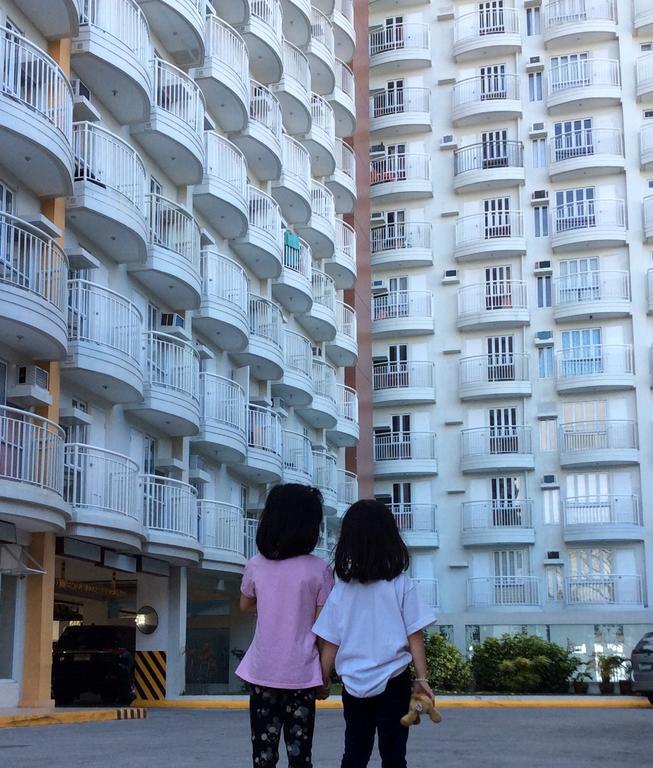 Mary'S Crib Cityland Prime Tagaytay With Free Wifi & Swimming Tagaytay City Exteriör bild