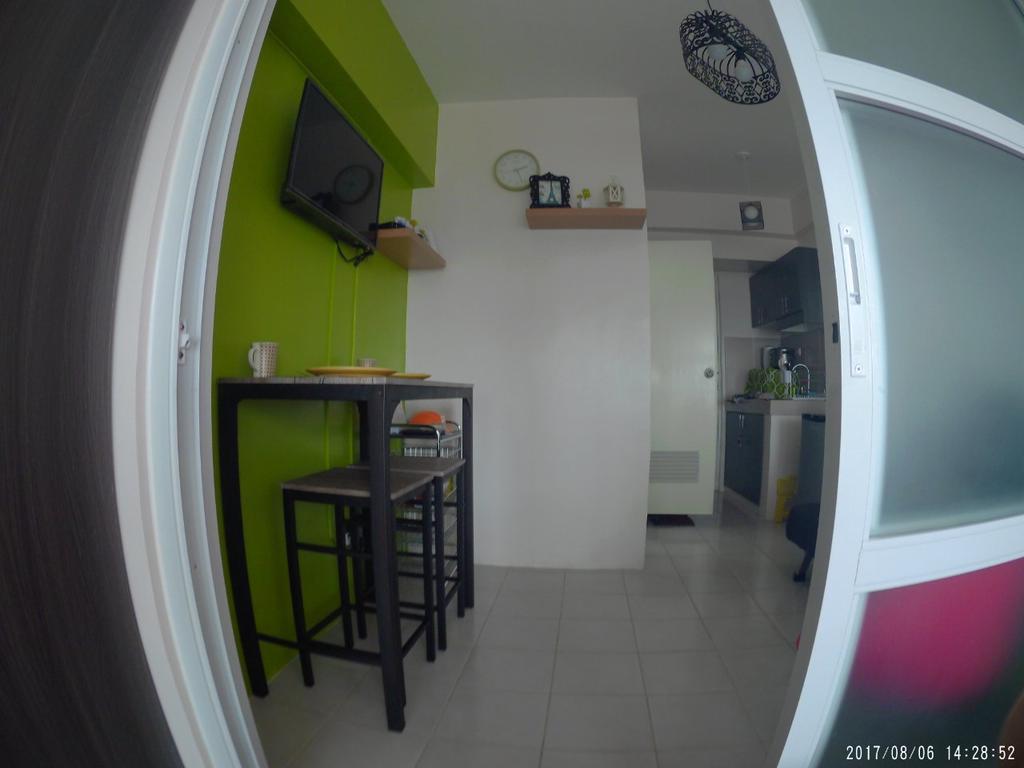 Mary'S Crib Cityland Prime Tagaytay With Free Wifi & Swimming Tagaytay City Exteriör bild