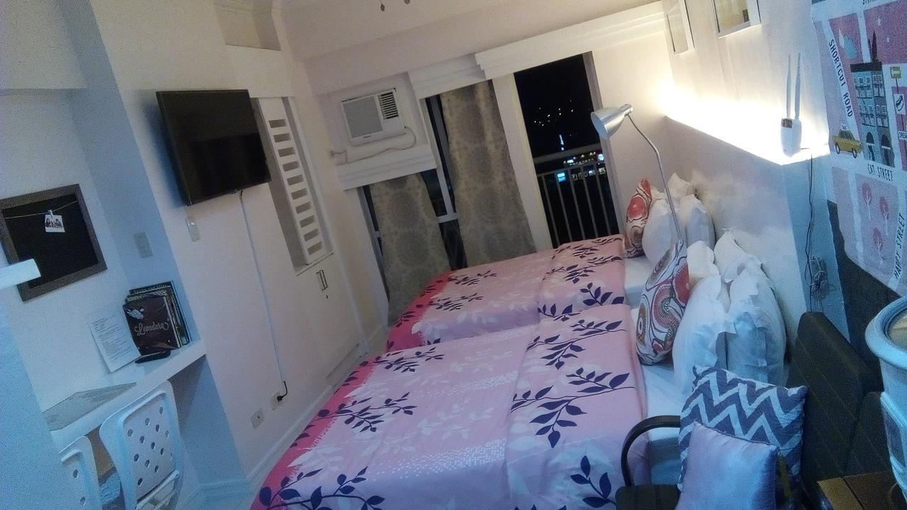 Mary'S Crib Cityland Prime Tagaytay With Free Wifi & Swimming Tagaytay City Exteriör bild